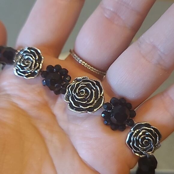 Fashion Jewelry Jewelry - 🌹 Silver-Plated Rose Black Beaded Lobster Clasp Necklace High Neck